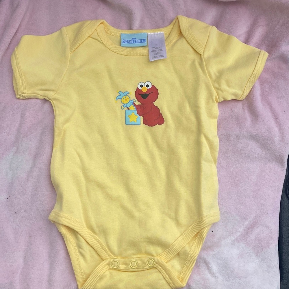 Vintage Elmo/Sesame Street onesie/creeper.